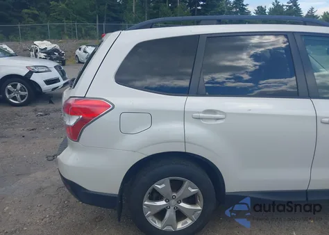 2014 Subaru Forester 2.5I Premium из США, поврежденный, VIN JF2SJACC8EG408618